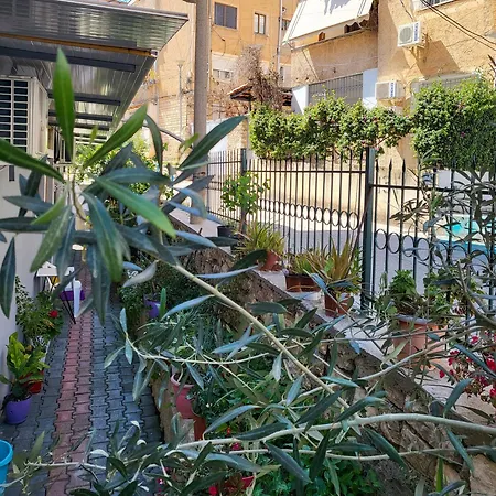 Apartment Hidden Garden Escape *